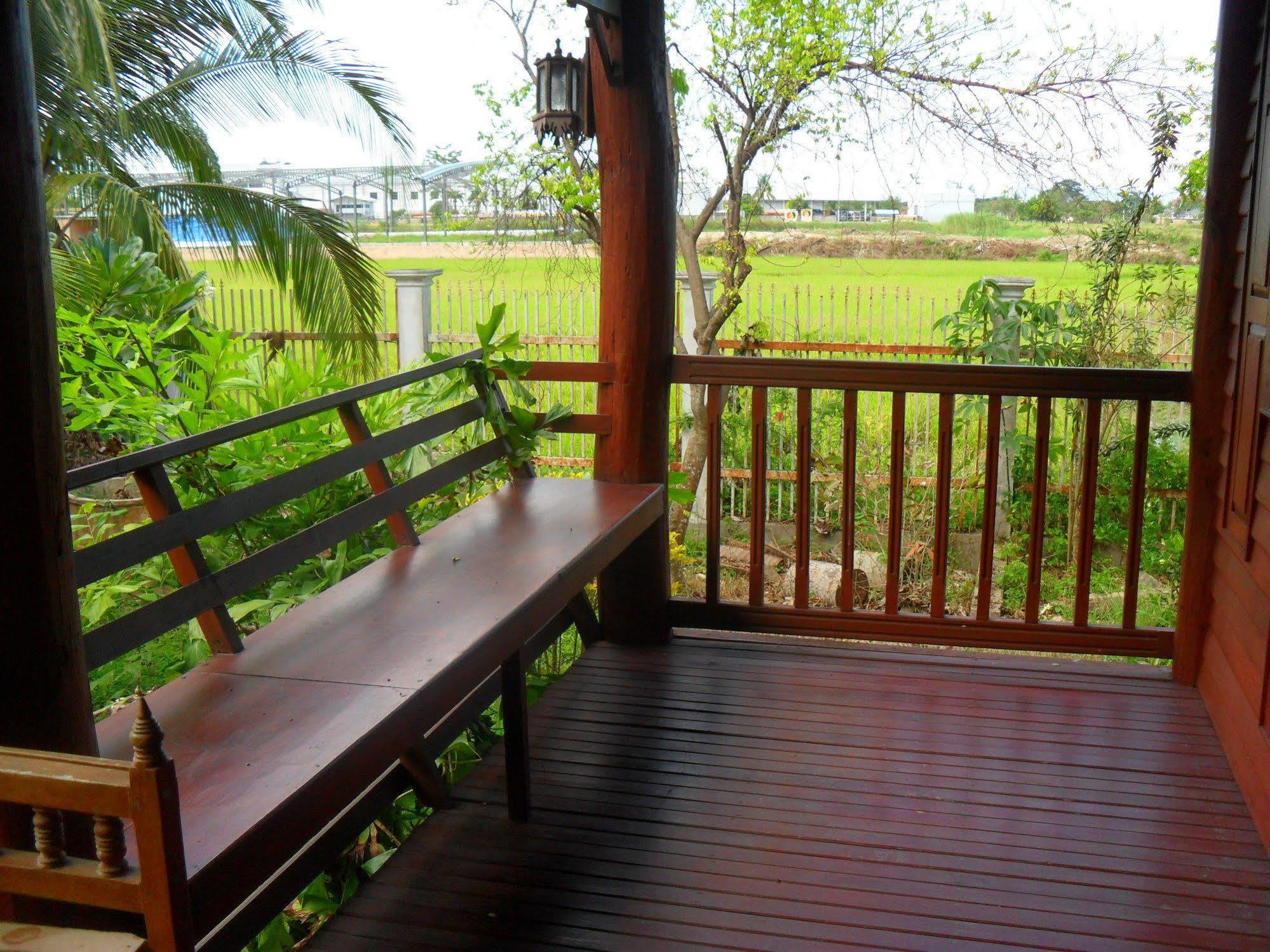 Saengthong Resort Chiangmai Chiang Mai Esterno foto